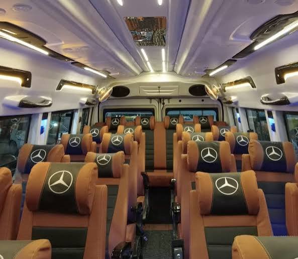 20-26 Seater Taxi Services & Tempo Traveller